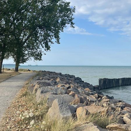 Au Bord De La Mer Appartement 2 Personnes Saint-Benoît-des-Ondes Kültér fotó